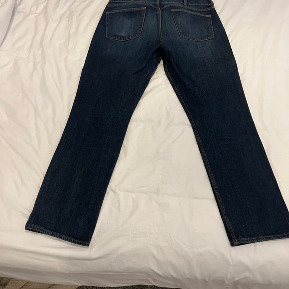 Old Navy jeans slim fit. 36x32 - Picture 3 of 4